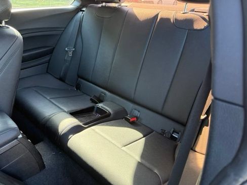 Used 2020 BMW 230i Coupe w/ M Sport Package RWD image 5