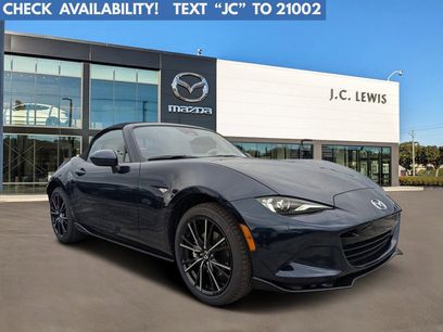 New 2025 MAZDA MX-5 Miata Grand Touring w/ Appearance Package
