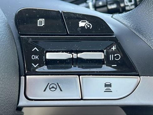 Certified 2024 Hyundai Tucson SEL FWD image 31