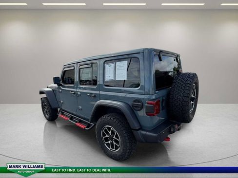 Used 2024 Jeep Wrangler Unlimited Rubicon w/ Technology Group AWD/4WD image 39