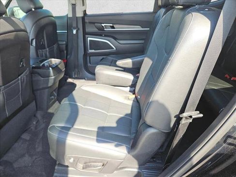 Used 2021 Kia Telluride EX w/ EX Premium Package AWD/4WD image 9