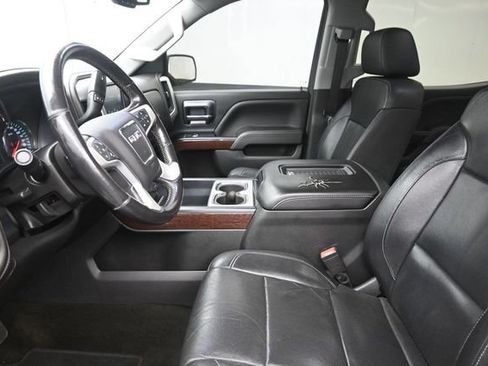 Used 2018 GMC Sierra 1500 SLT w/ Enhanced Driver Alert Package RWD image 16