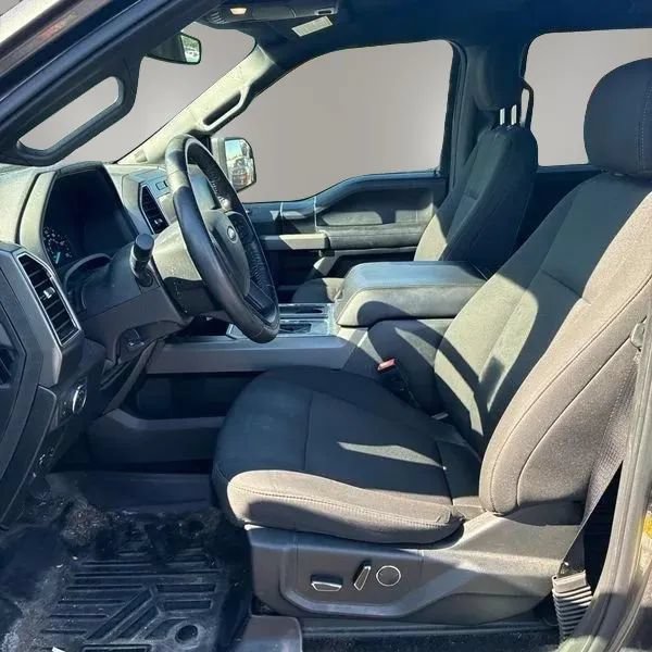 Used 2018 Ford F150 XLT w/ Equipment Group 302A Luxury AWD/4WD image 22