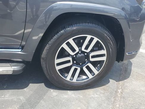 Used 2017 Toyota 4Runner Limited AWD/4WD image 6