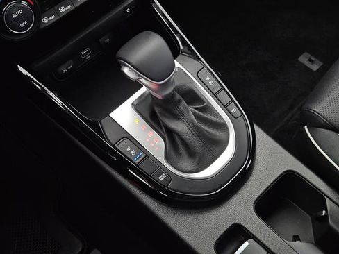 Used 2023 Kia Forte GT-Line w/ GT-Line Premium Package image 16