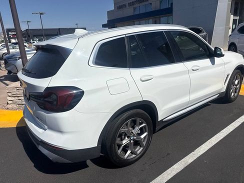 Used 2022 BMW X3 sDrive30i w/ Premium Package 2 RWD image 2