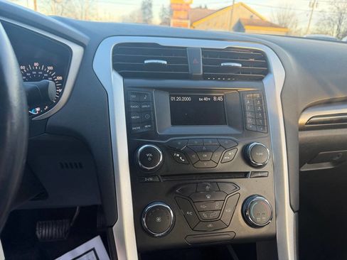 Used 2013 Ford Fusion SE image 14