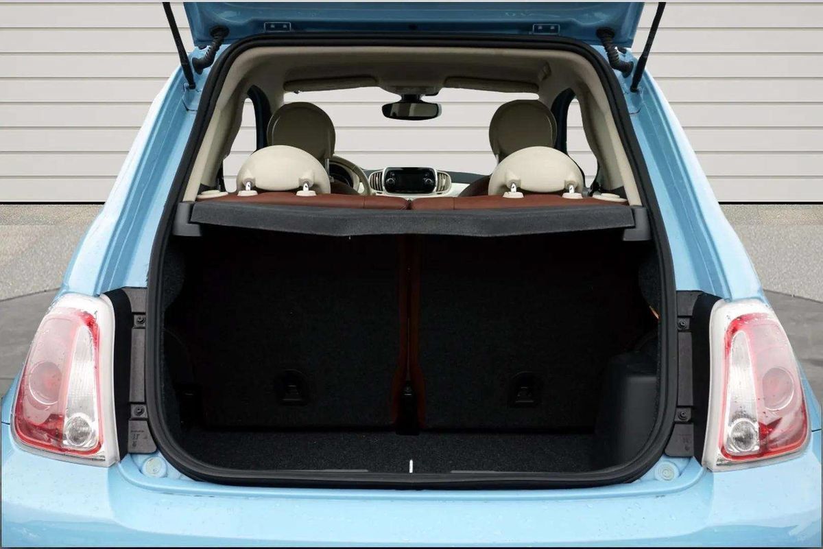 Used 2019 FIAT 500 Lounge FWD image 10