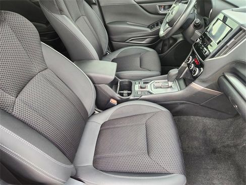 Used 2020 Subaru Forester Premium image 14
