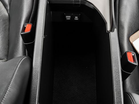 Certified 2021 Toyota Camry XLE AWD/4WD image 38