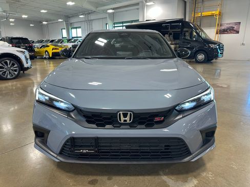 Used 2024 Honda Civic Si image 2