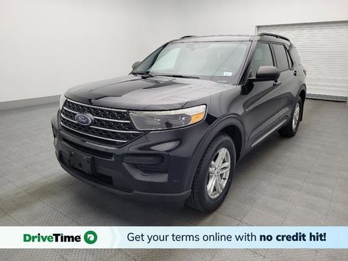 Used 2020 Ford Explorer XLT image 1