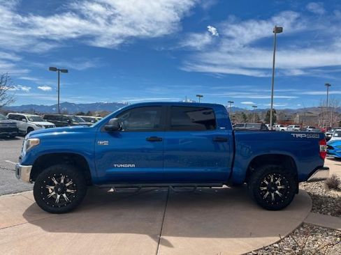 Used 2018 Toyota Tundra SR5 w/ TRD Off Road Package AWD/4WD image 4
