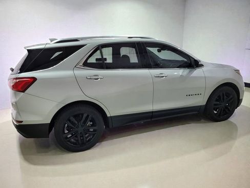 Used 2018 Chevrolet Equinox Premier image 27