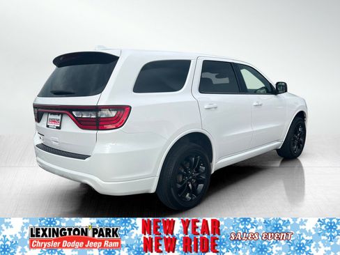 Used 2022 Dodge Durango SXT w/ Blacktop Package image 5