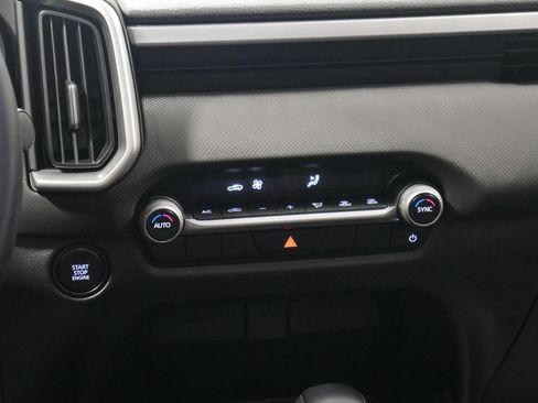 Used 2024 MAZDA CX-50 AWD 2.5 S w/ Weather Package image 23