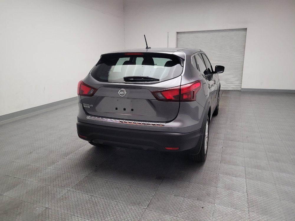 Used 2019 Nissan Rogue Sport S w/ Appearance Package FWD image 7