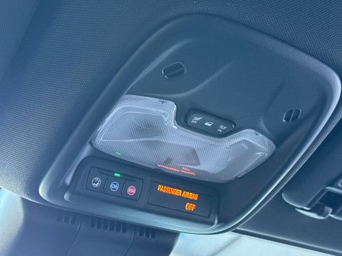 Used 2026 Chevrolet Colorado Trail Boss image 24