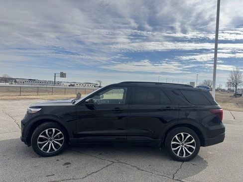 Used 2020 Ford Explorer ST image 5