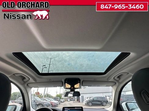Used 2022 BMW 530e xDrive AWD/4WD image 15