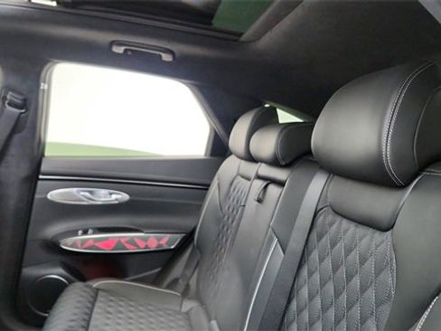 Used 2024 Genesis GV70 3.5T Sport w/ Sport Advanced Package image 31