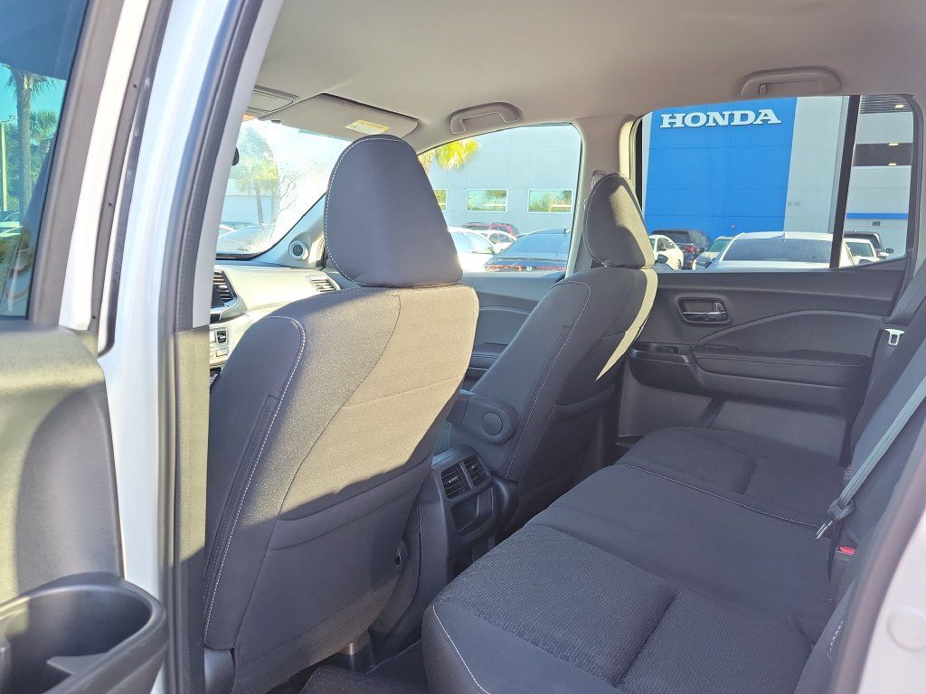 Certified 2023 Honda Ridgeline Sport image 13