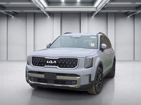 Certified 2023 Kia Telluride SX Prestige X-Pro image 3