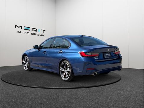 Used 2023 BMW 330i Sedan w/ Premium Package RWD image 7