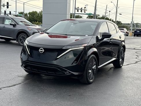Certified 2024 Nissan Ariya AWD image 14