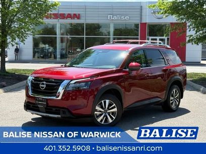 Certified 2025 Nissan Pathfinder SL