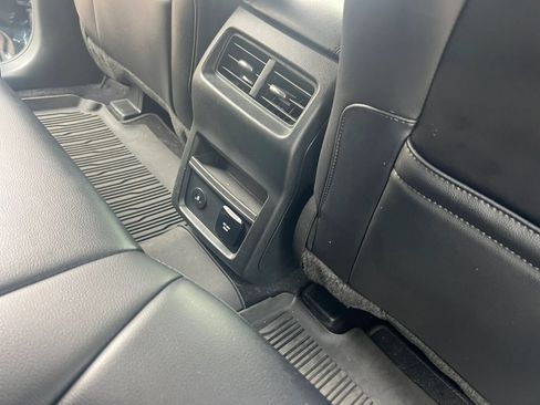 Used 2023 Ford Edge SEL w/ Convenience Package AWD/4WD image 25