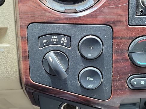 Used 2008 Ford F250 XLT AWD/4WD image 23