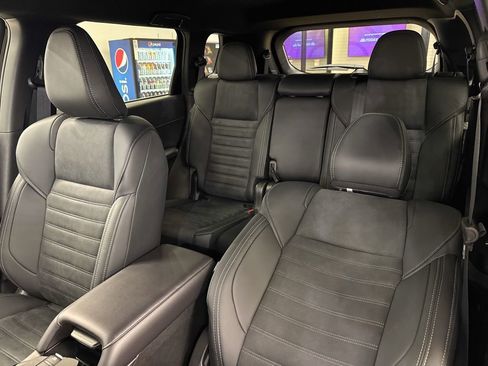 New 2026 Mitsubishi Outlander LE FWD image 31