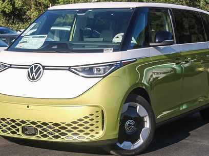 New 2025 Volkswagen ID. Buzz Pro S Plus