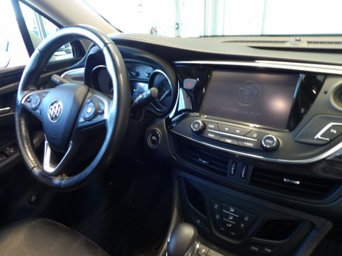 Used 2018 Buick Envision Essence w/ LPO, Cargo Package AWD/4WD image 26