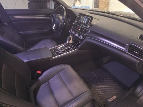 Used 2020 Honda Accord Sport image 10