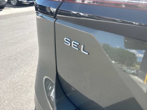 Used 2024 Volkswagen Atlas Peak Edition SEL AWD/4WD image 20