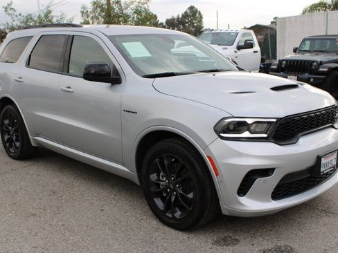 Used 2024 Dodge Durango R/T w/ Blacktop Package image 3