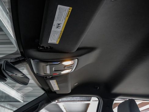 Used 2024 RAM 2500 Big Horn AWD/4WD image 28