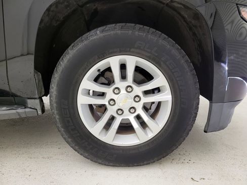 Used 2017 Chevrolet Tahoe LT image 25