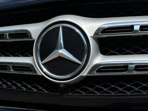 Used 2020 Mercedes-Benz GLS 450 4MATIC image 54