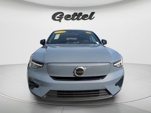 Used 2023 Volvo C40 Recharge Core image 3