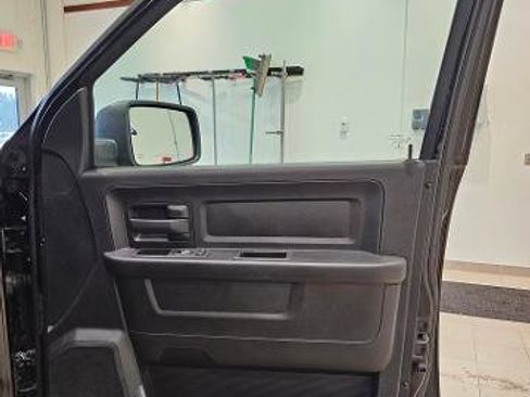 Used 2019 RAM 1500 Express w/ Express Value Package image 27