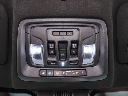 Used 2025 GMC Sierra 2500 Denali Ultimate w/ LPO, GMC Protection Package AWD/4WD image 18
