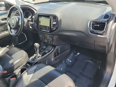 Used 2019 Jeep Compass Limited w/ Advanced Safety Group AWD/4WD image 29