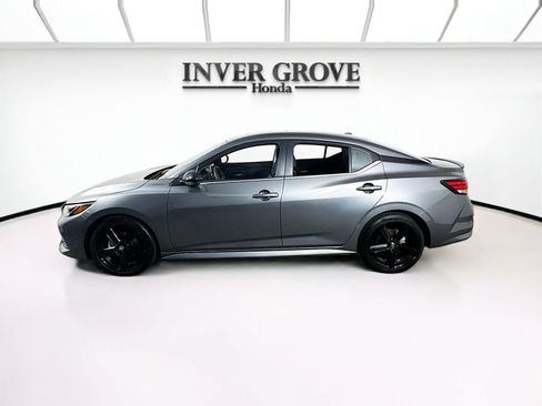 Used 2023 Nissan Sentra SR w/ SR Premium Package FWD image 8
