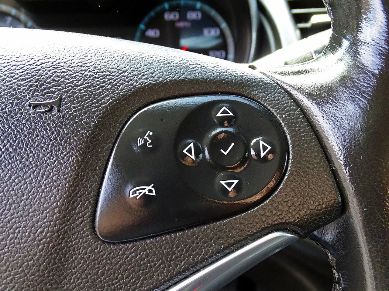 Used 2018 Chevrolet Impala LT FWD image 18