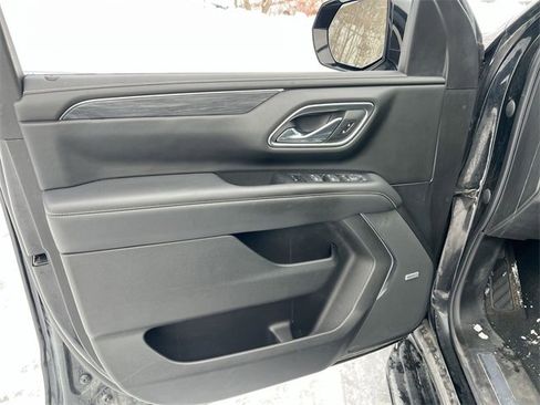 Used 2021 GMC Yukon SLT w/ SLT Luxury Plus Package image 23