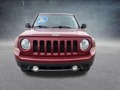 Used 2016 Jeep Patriot High Altitude AWD/4WD image 3