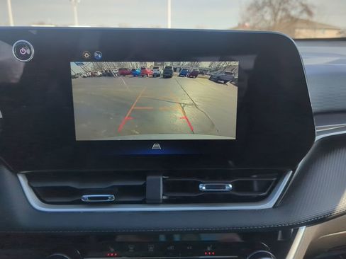 Certified 2025 Chevrolet Equinox LT image 20